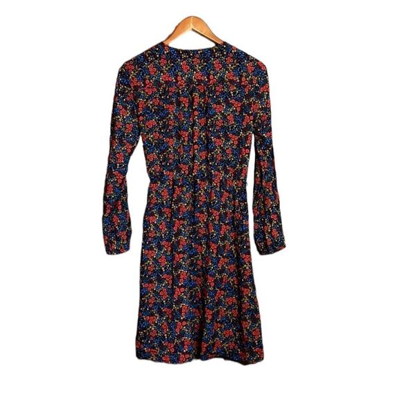 Gap floral print faux wrap dress. Size xs - Picture 9 of 9